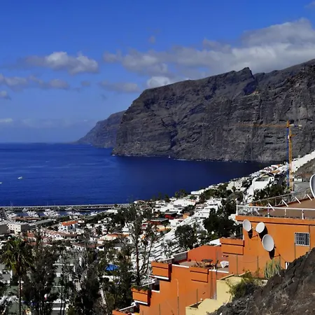 Vista Azul * Acantilado de los Gigantes